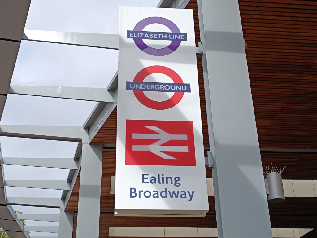 Ealing Area Guide, Ealing has great transport links